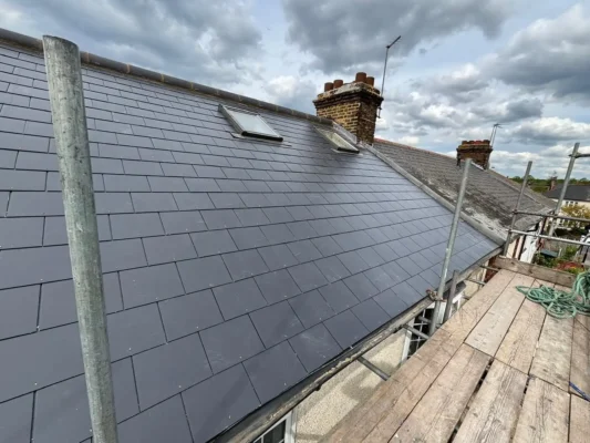 Roofers in Hackney